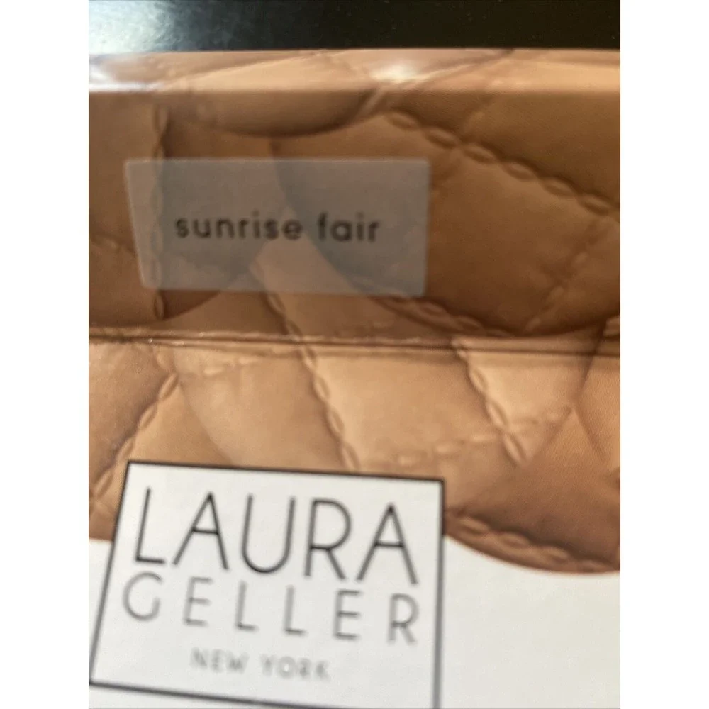 Laura Geller Beach Matte Baked Hydrating Bronzer - Sunrise Fair New in Box .4 Oz
